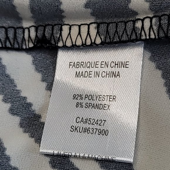 Candy Couture Women size Small Asymmetrical Blouse Zebra Pattern High Low Hem - Picture 7 of 8